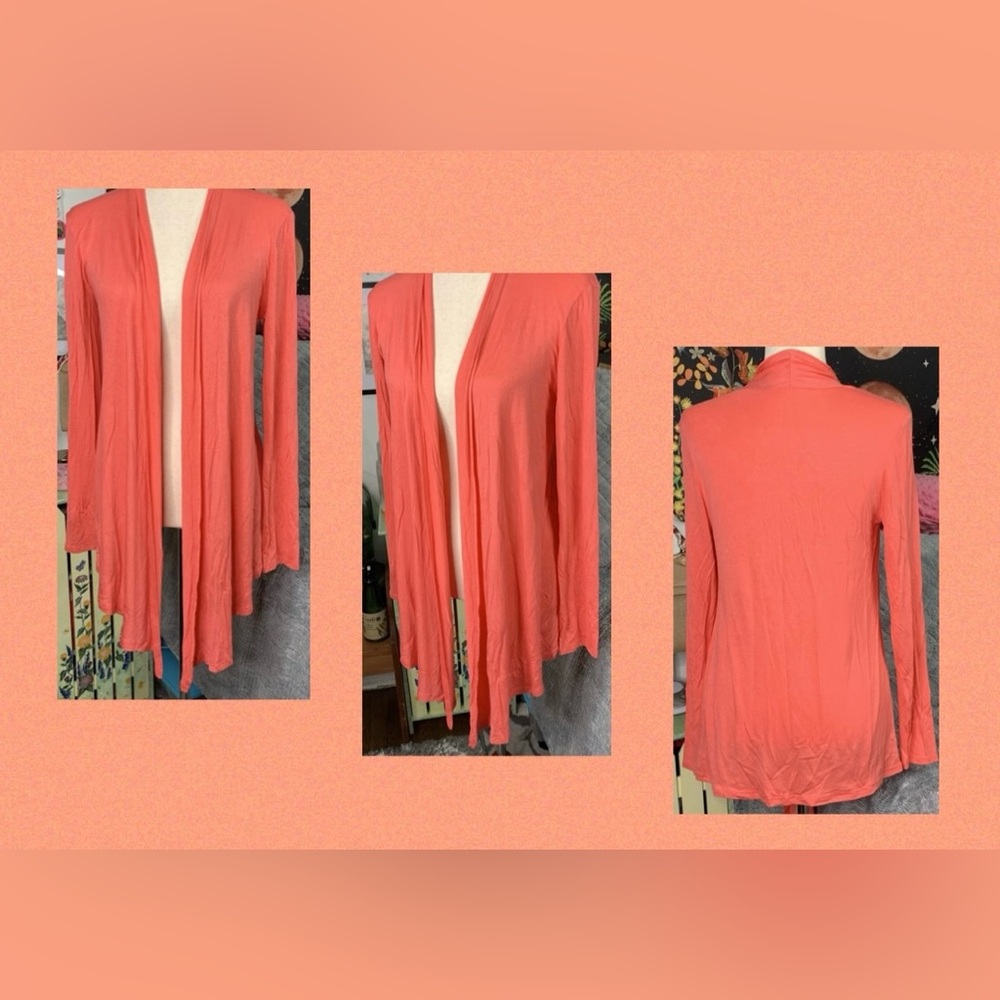 3/$20 Women's Free to Live Jersey
Knit Draped Cardigan
Lightweight LS SZ MEDIUM